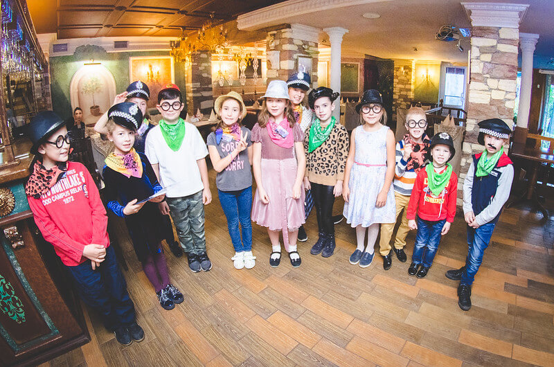 Сценарии квестов на 8 марта в Москве