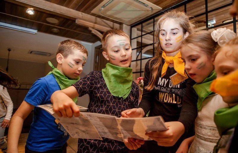 Quest for a teenager in Moscow.