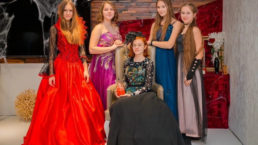 Выездной квест &laquo;Поцелуй вампира&raquo;<span class='mob'>: шик и&nbsp;очарование</span> 